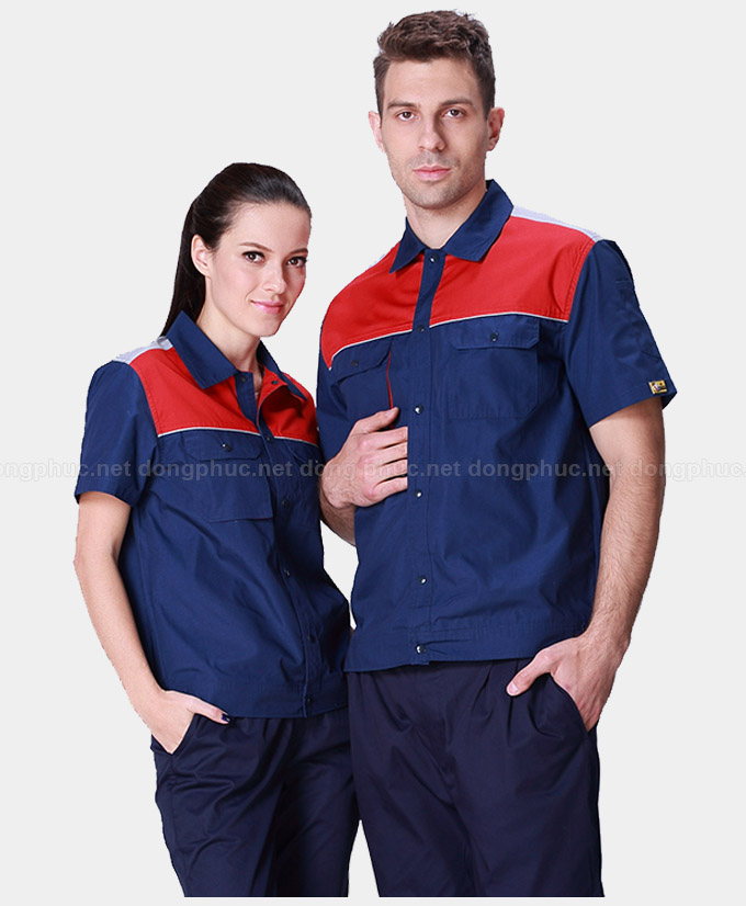 May đồng phục công nhân tại Cầu Giấy